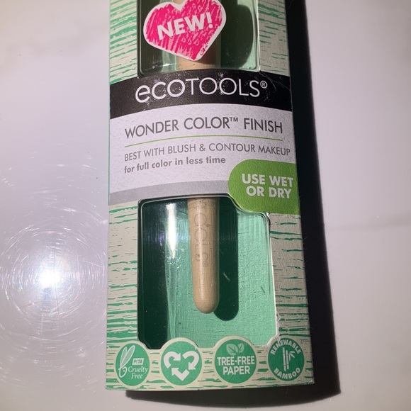 ππ± EcoTools Complexion Foundation Makeup Brush: Your Face's New BFF! π±π - Picture 3 of 7